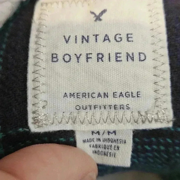 VINTAGE American Eagle Boyfriend Hooded Flannel Size Medium EUC - Picture 9 of 10